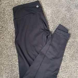 Black Lululemon full length leggings